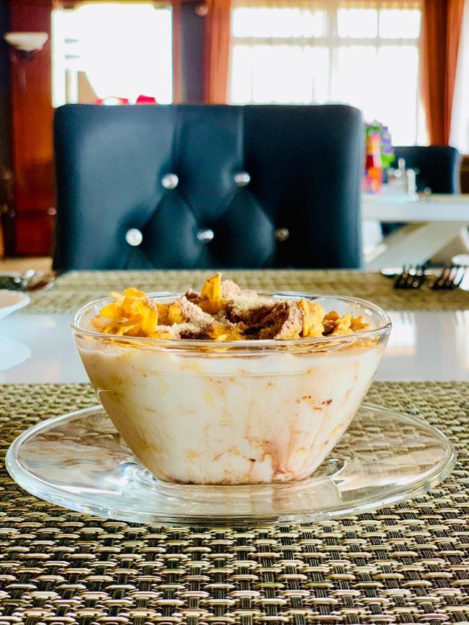 Leyshof Hotel Mwanza Zewnętrze zdjęcie