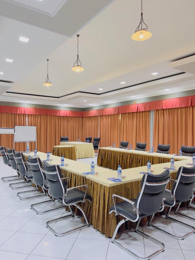 Leyshof Hotel Mwanza Zewnętrze zdjęcie