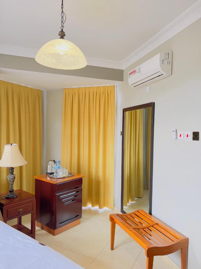 Leyshof Hotel Mwanza Zewnętrze zdjęcie